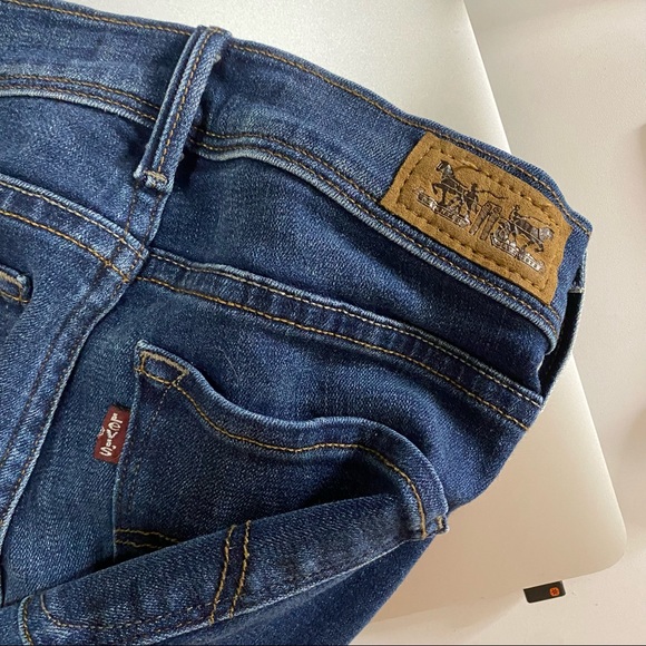 3/$19✨ Levi Midi Denim Skirt - Picture 10 of 12